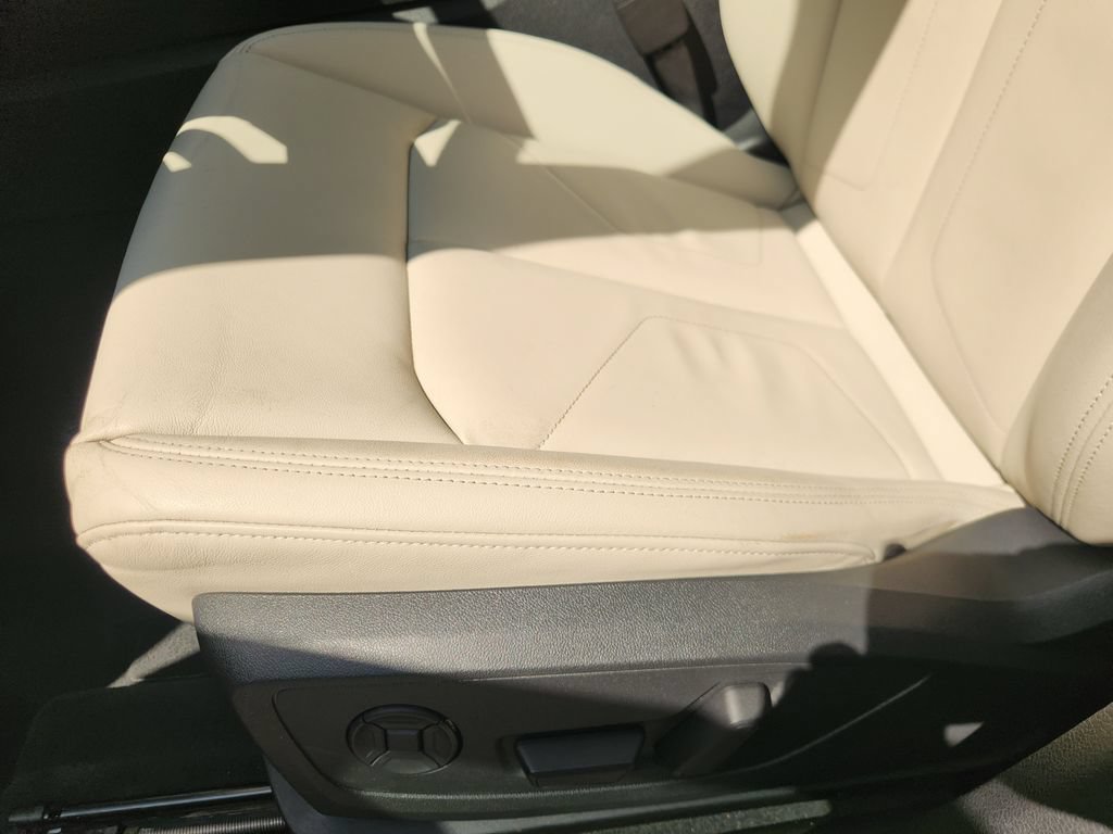 Certified 2024 Audi Q3 2.0T Premium w/ Convenience Package AWD/4WD image 26