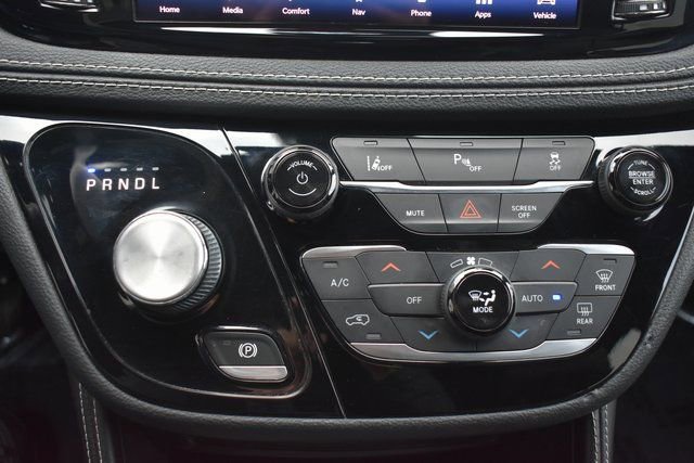 Used 2021 Chrysler Pacifica Limited w/ S Appearance Package image 31