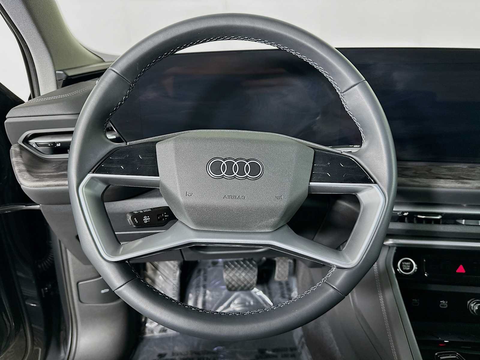Used 2025 Audi Q5 Premium Plus w/ Premium Plus AWD/4WD image 10