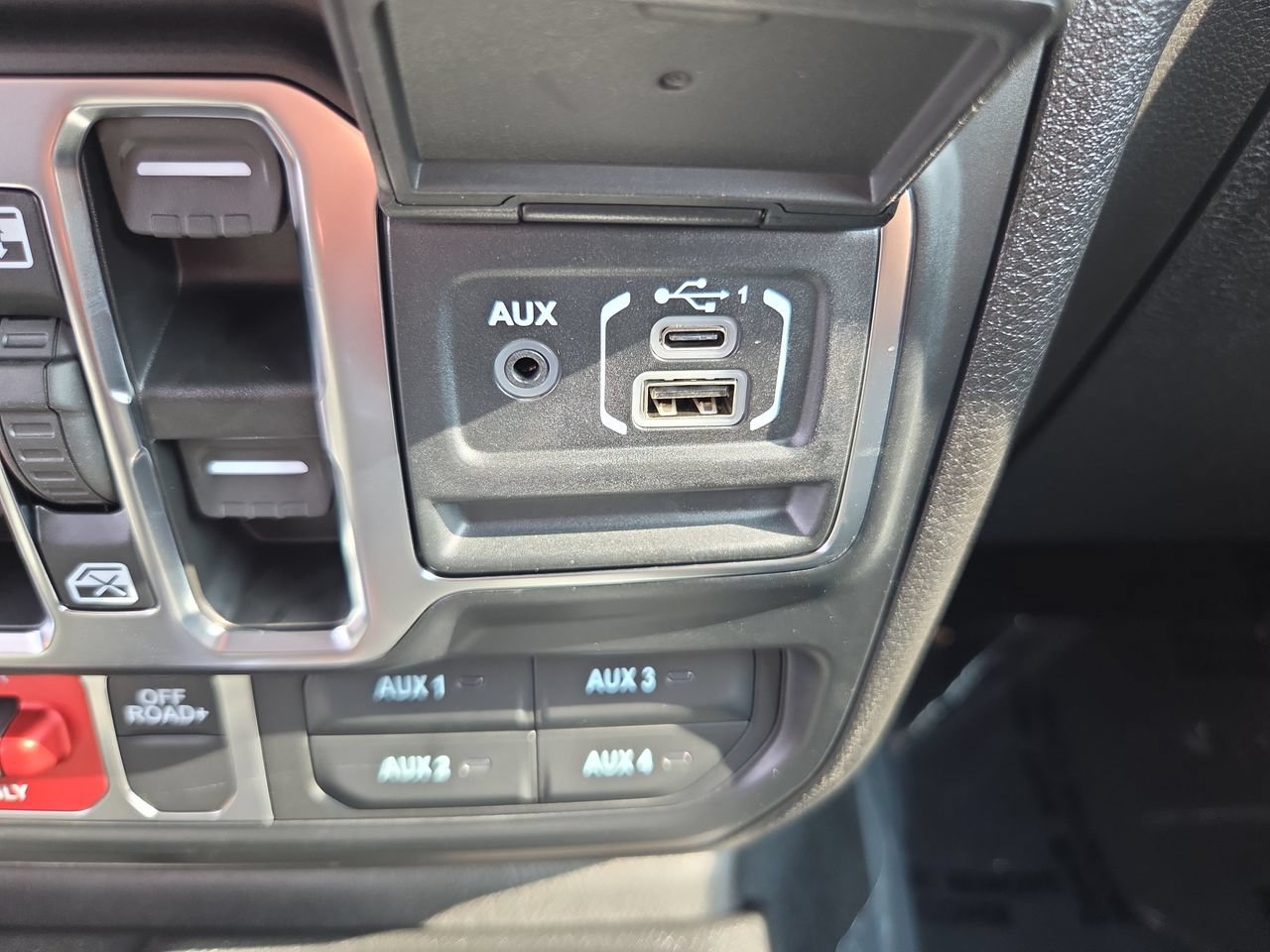 New 2026 Jeep Wrangler Unlimited Sport AWD/4WD image 27