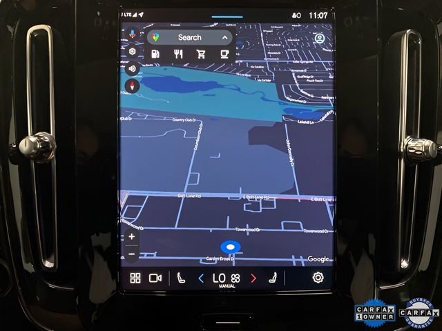 Used 2025 Volvo XC40 B5 Plus image 40