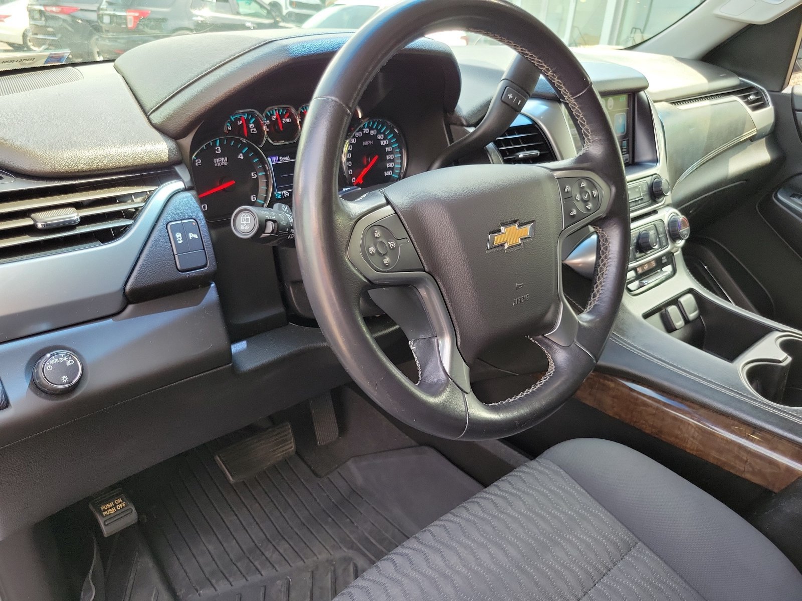 Used 2019 Chevrolet Tahoe LS RWD image 11