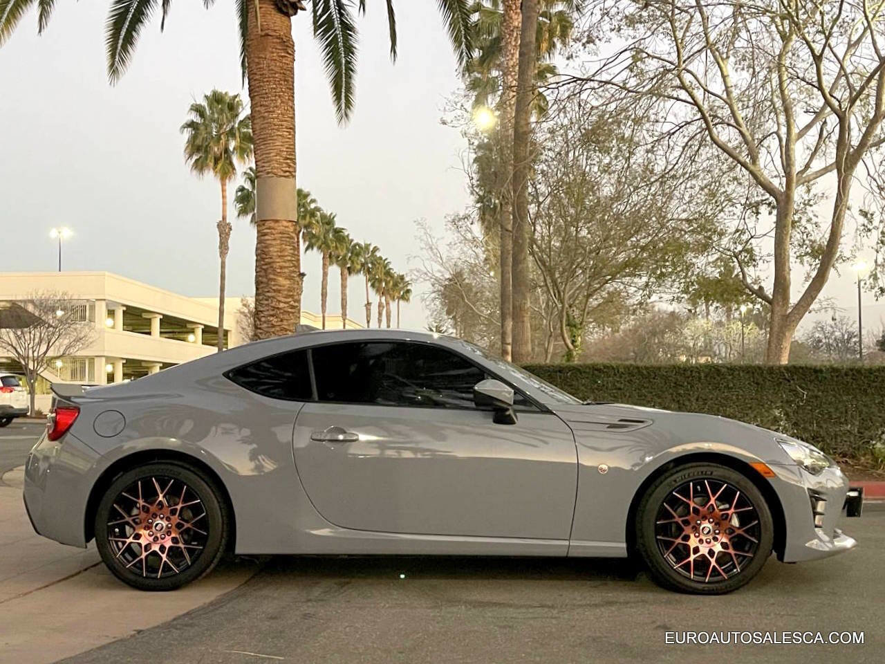 Used 2018 Toyota 86 image 3