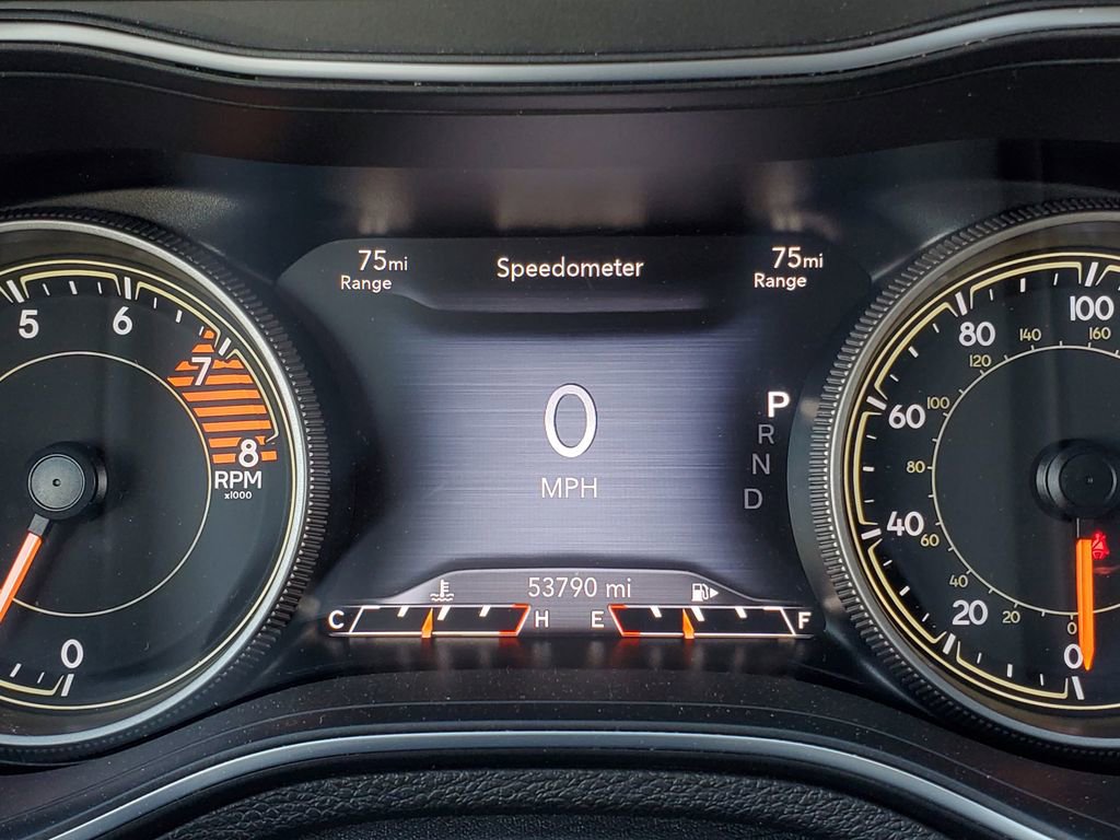 Used 2019 Jeep Cherokee Limited image 19