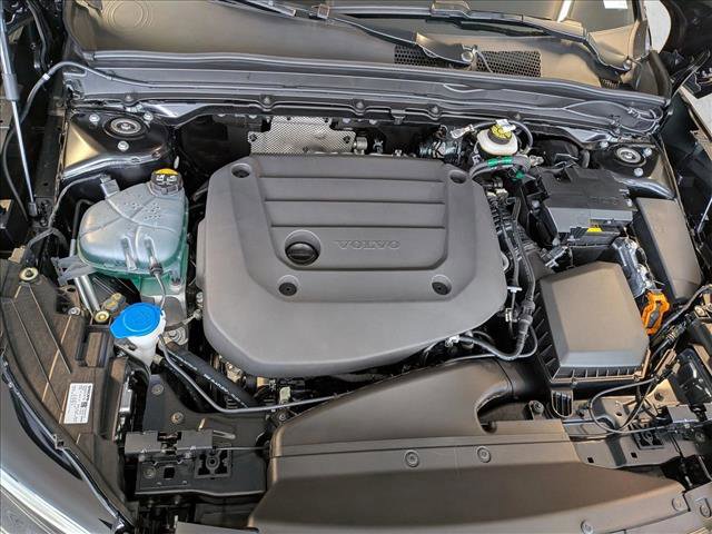 New 2026 Volvo XC40 B4 Core w/ Climate Package image 19