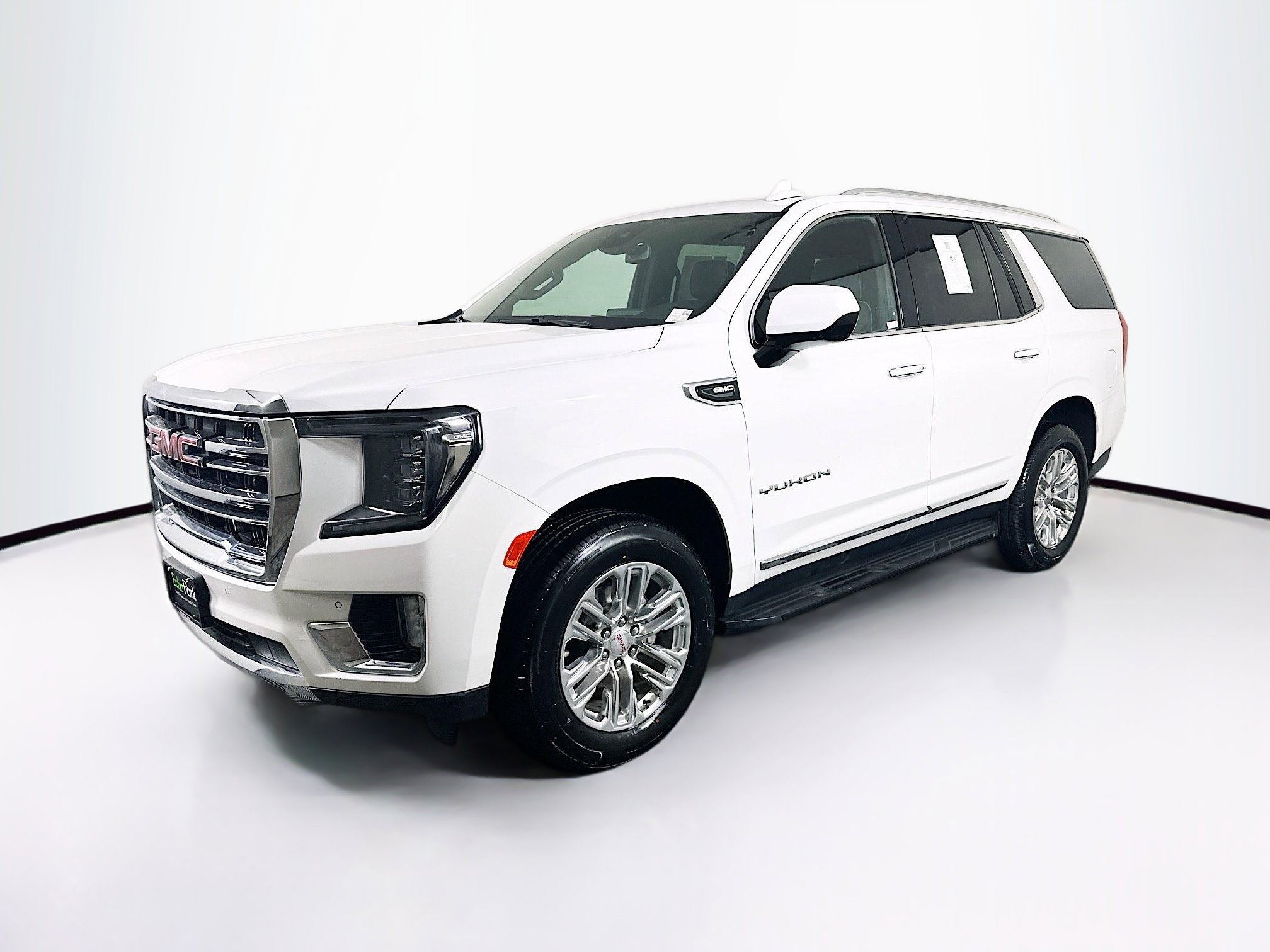 Used 2024 GMC Yukon SLT image 3