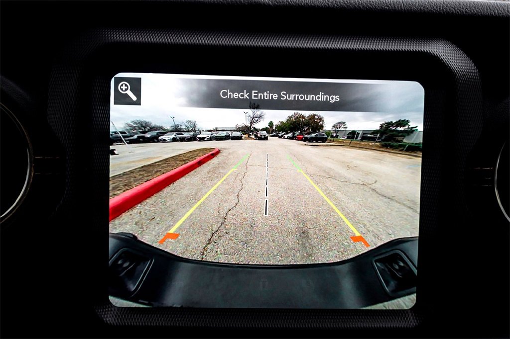 Used 2021 Jeep Gladiator Overland image 24