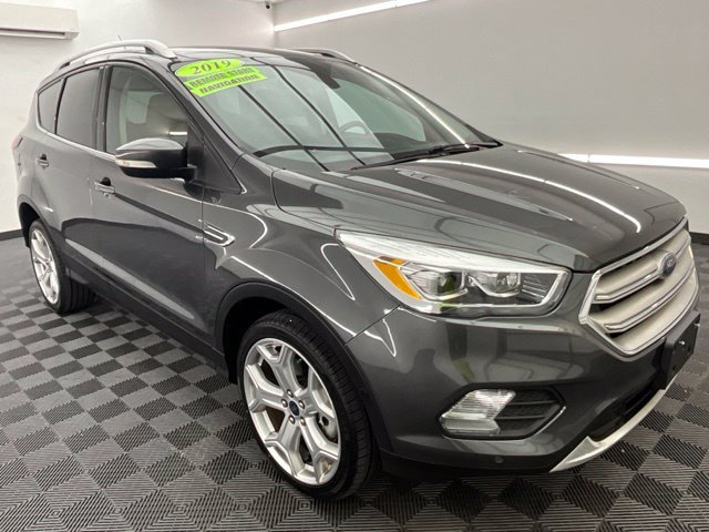 Used 2019 Ford Escape Titanium FWD image 3
