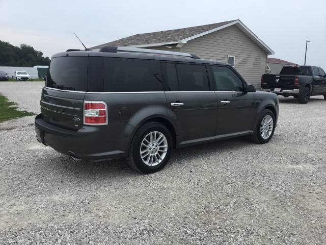 Used 2019 Ford Flex SEL AWD/4WD image 3