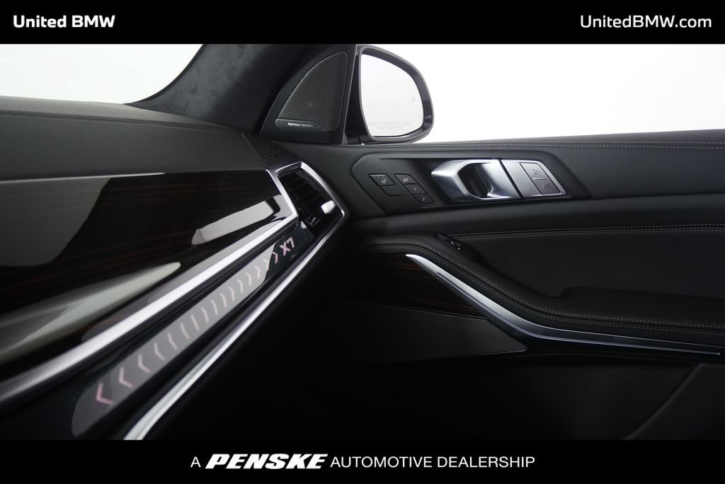 New 2027 BMW X7 xDrive40i w/ Executive Package AWD/4WD image 24