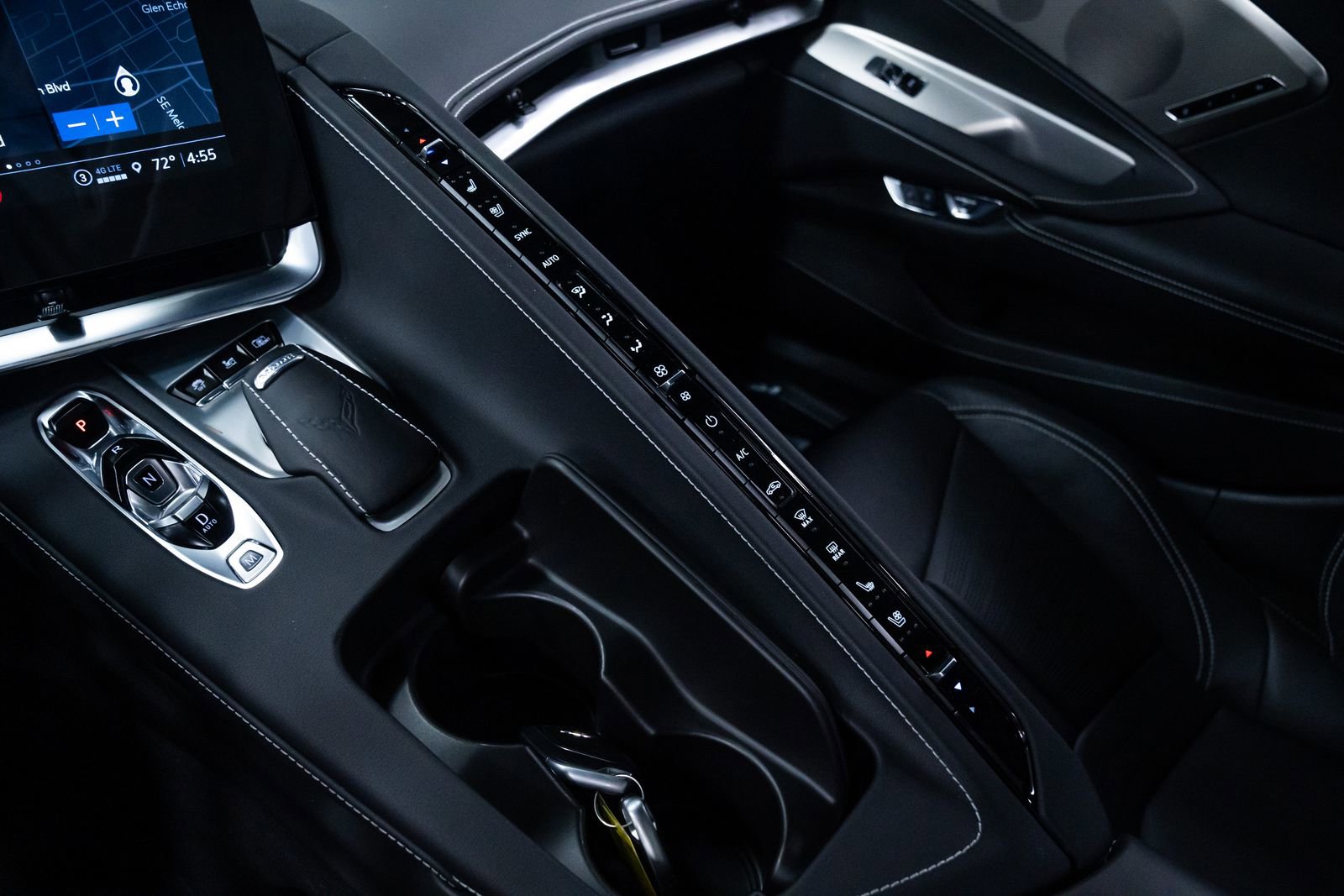 Used 2021 Chevrolet Corvette Stingray Preferred Conv w/ Z51 Performance Package RWD image 15