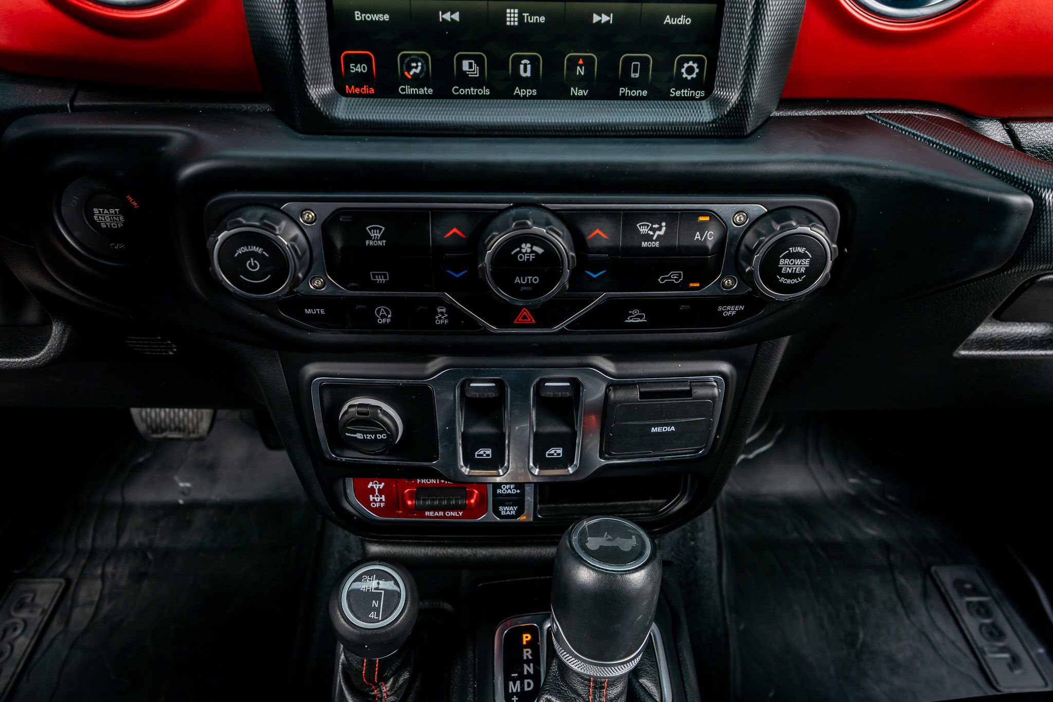 Used 2022 Jeep Wrangler Rubicon AWD/4WD image 26