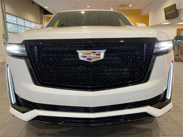 Certified 2023 Cadillac Escalade Sport w/ Touring Package image 10