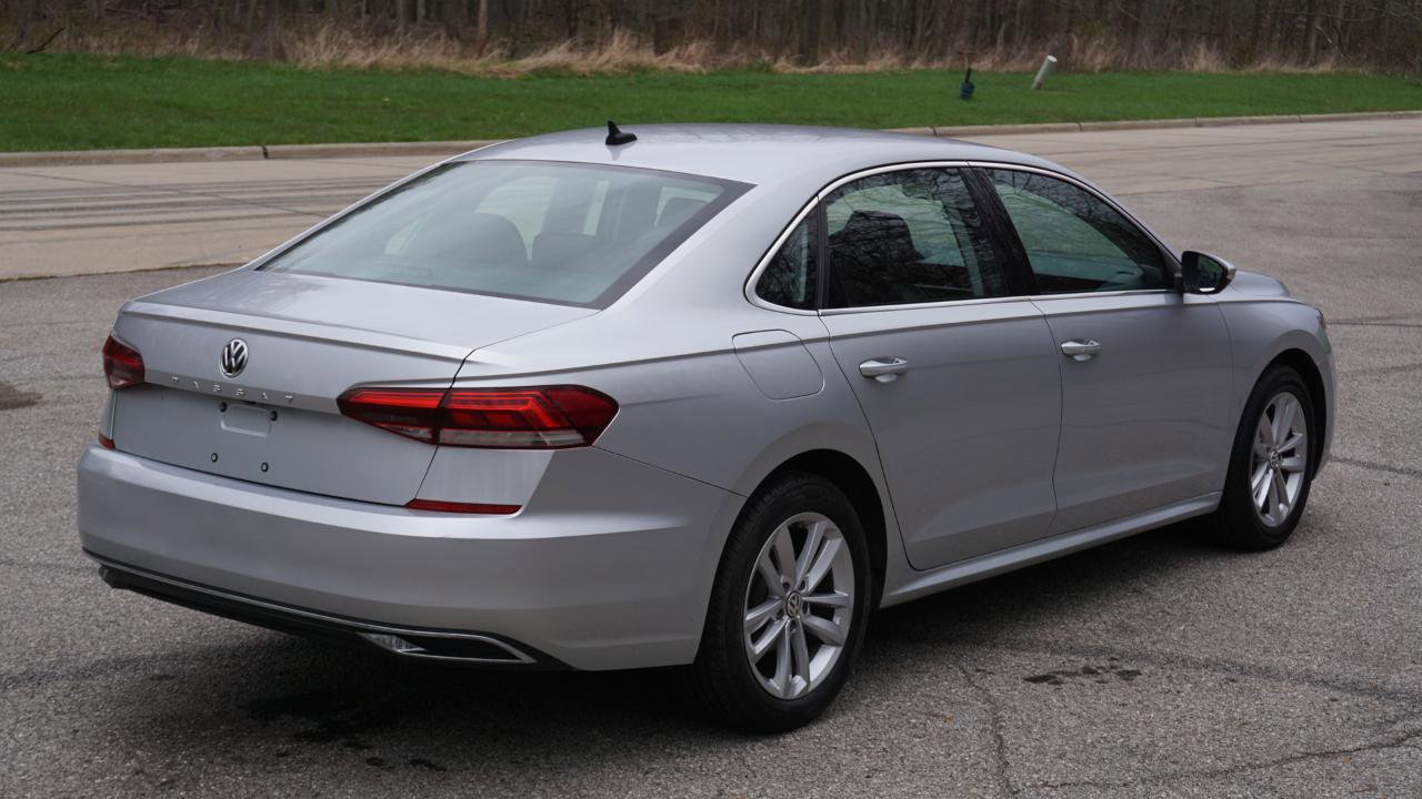 Used 2020 Volkswagen Passat 2.0T SE FWD image 5