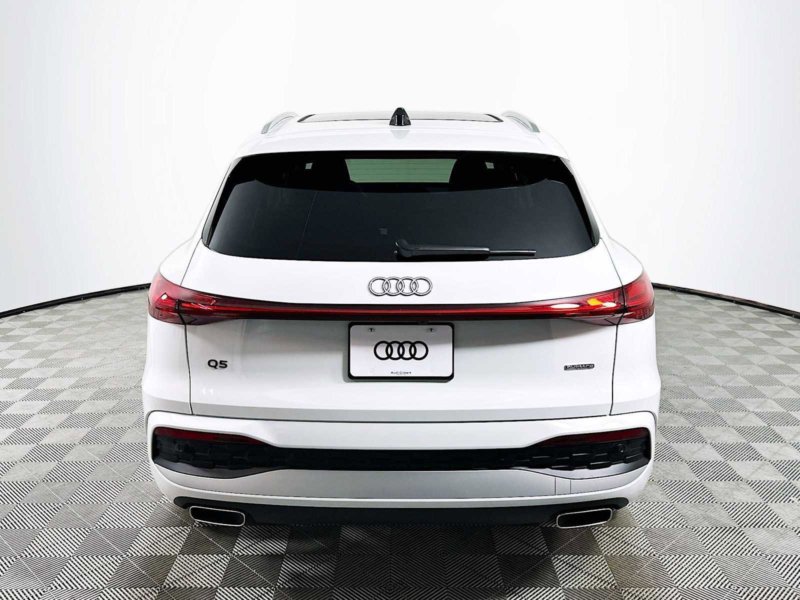 New 2025 Audi Q5 Prestige image 6