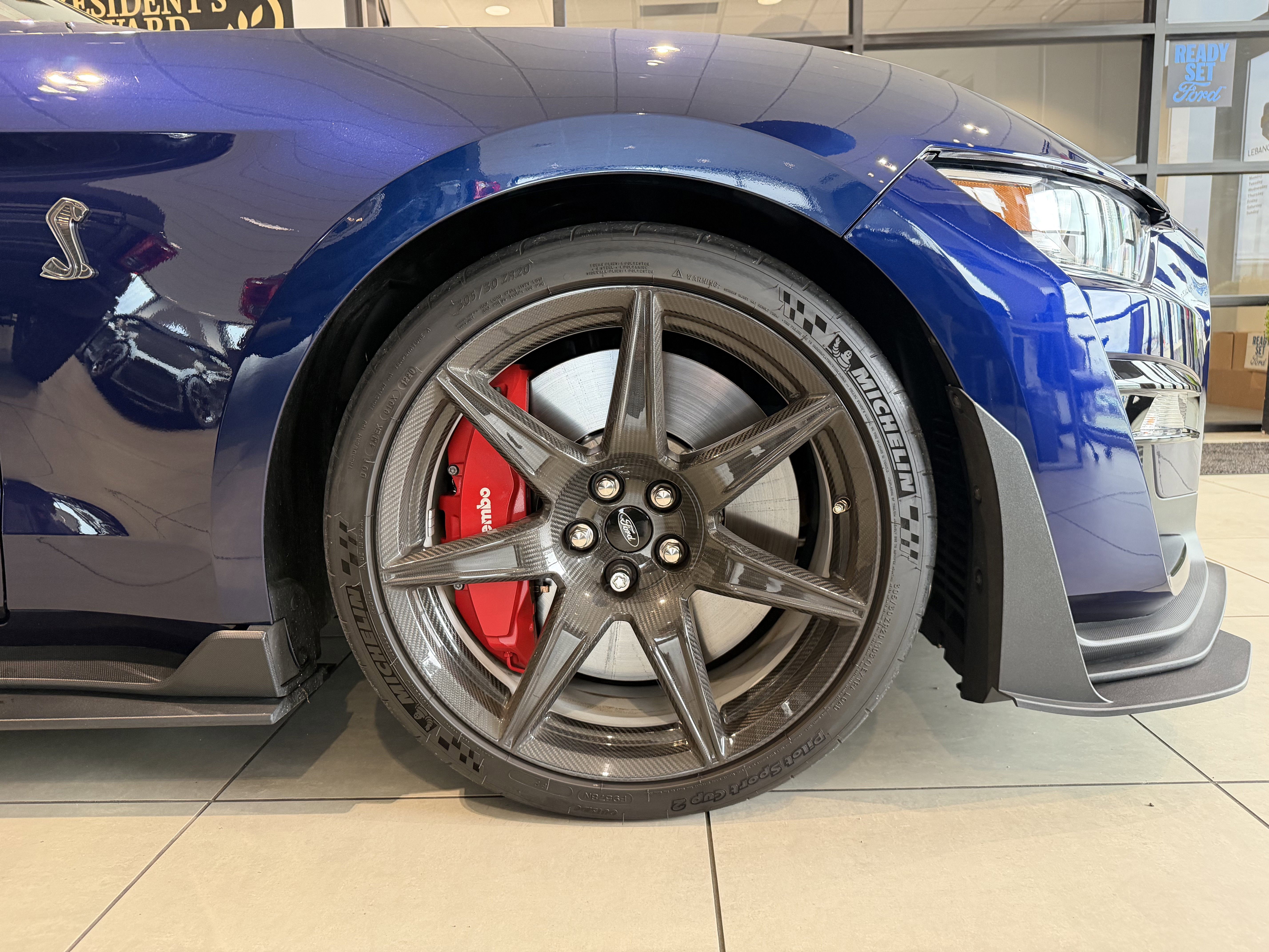 Used 2020 Ford Mustang Shelby GT500 w/ Carbon Fiber Track Pack image 31