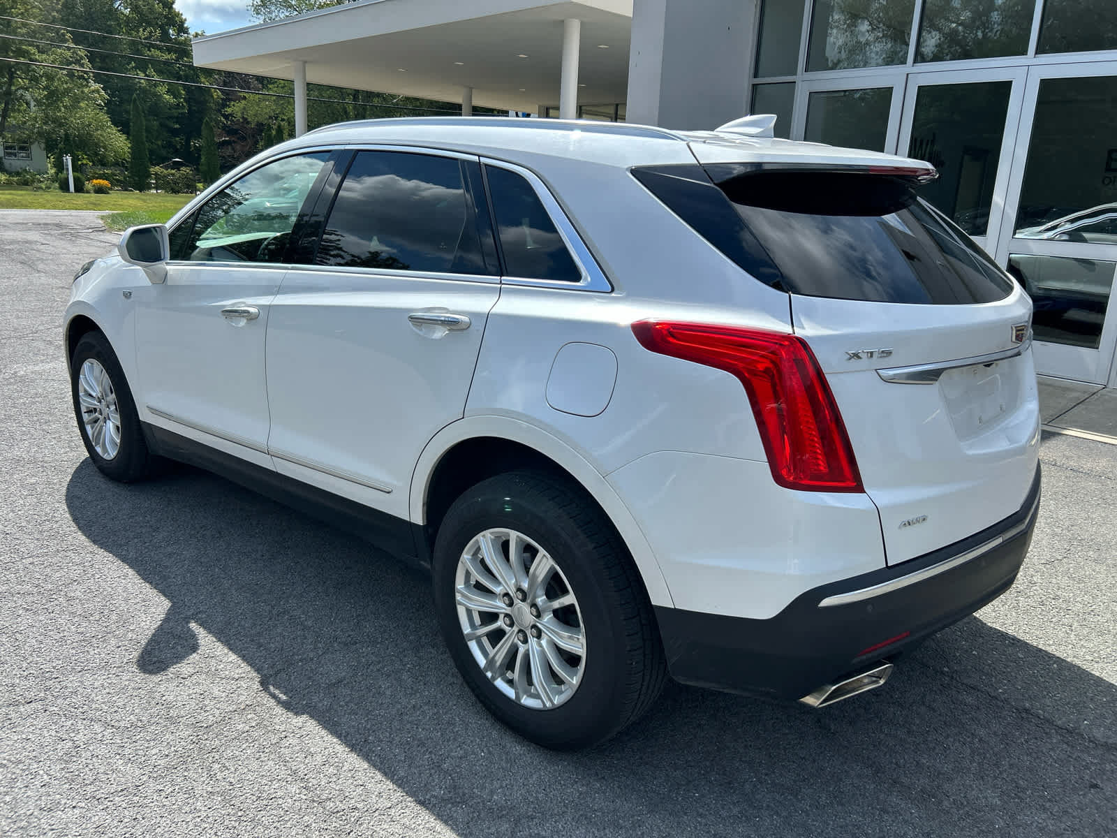 Used 2019 Cadillac XT5 AWD image 17