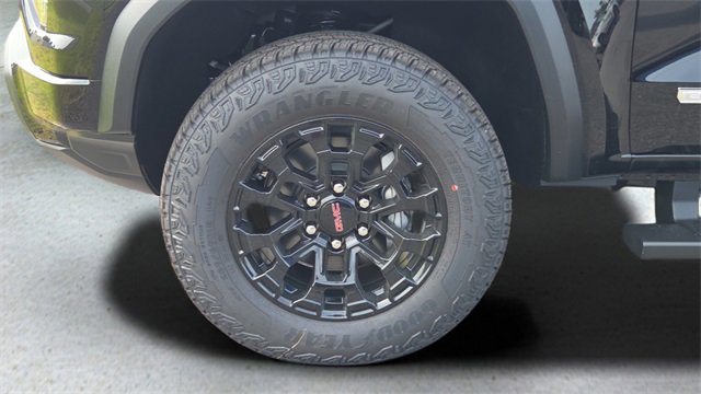 New 2026 GMC Canyon Elevation w/ Convenience Package image 19