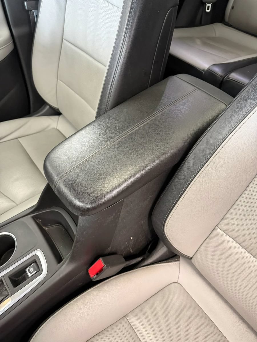 Used 2020 Chevrolet Equinox Premier FWD image 28