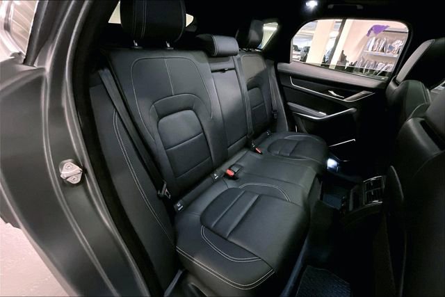 Certified 2025 Jaguar F-PACE R-Dynamic S AWD/4WD image 16