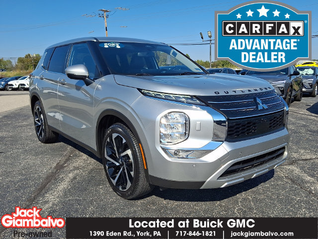 Used 2023 Mitsubishi Outlander SE