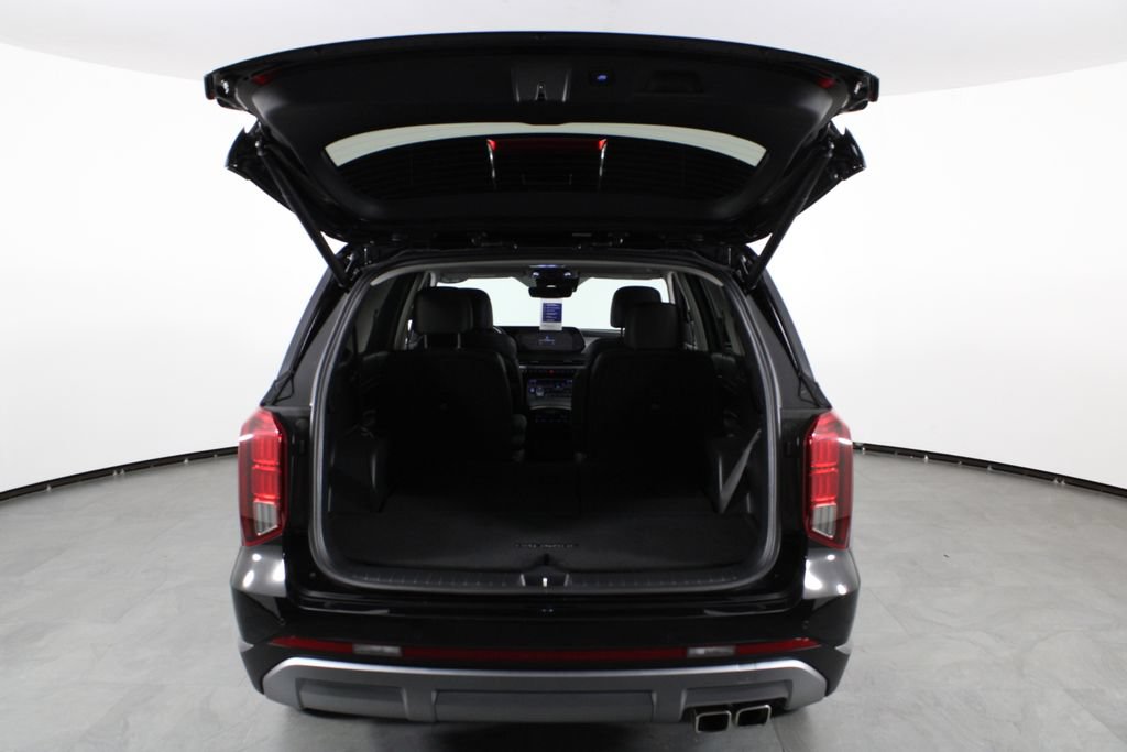 Used 2025 Hyundai Palisade SEL FWD image 17