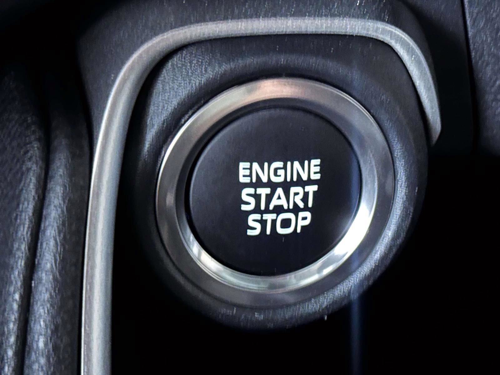 Used 2025 Toyota Grand Highlander AWD image 25