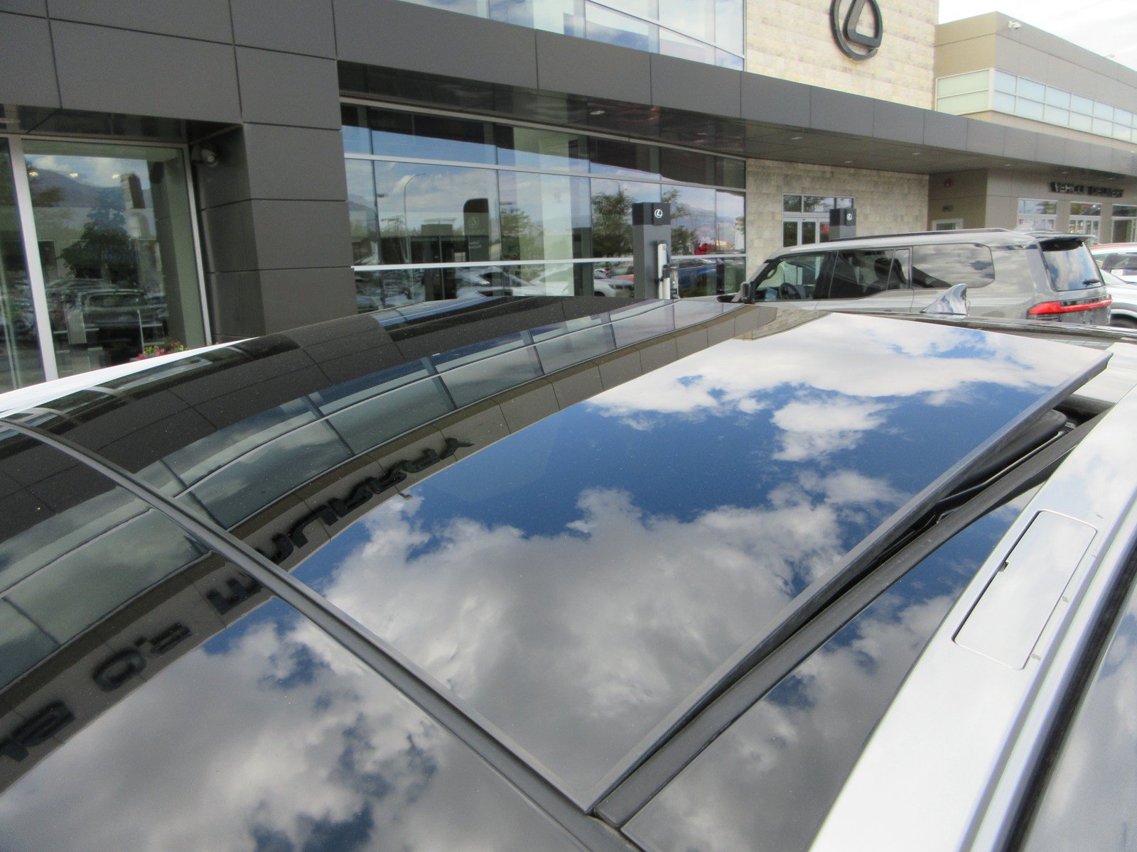 Used 2026 Lexus NX 450h+ AWD w/ Luxury Package image 16