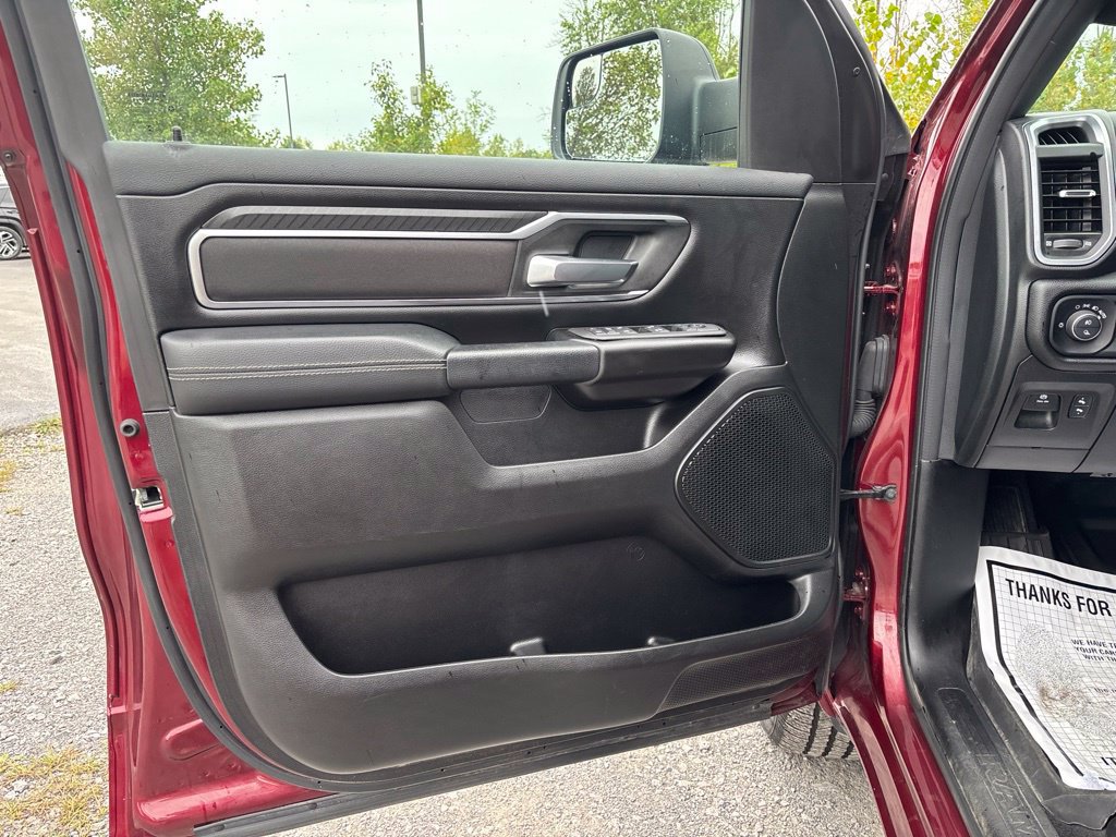 Used 2025 RAM 1500 Big Horn AWD/4WD image 16