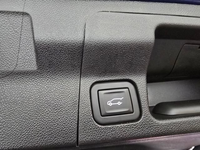 Used 2023 GMC Acadia SLE w/ Driver Convenience Package AWD/4WD image 35