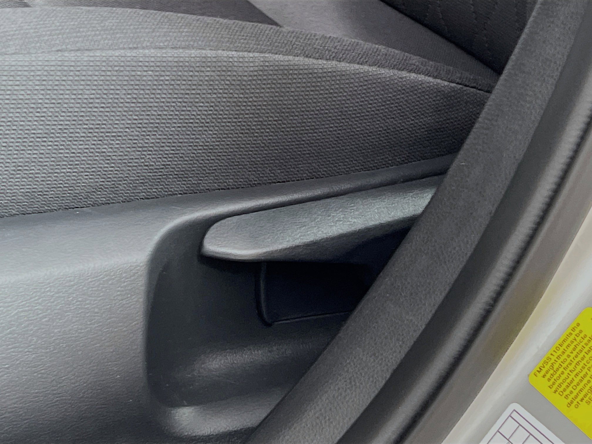 Used 2025 Toyota Corolla LE FWD image 16