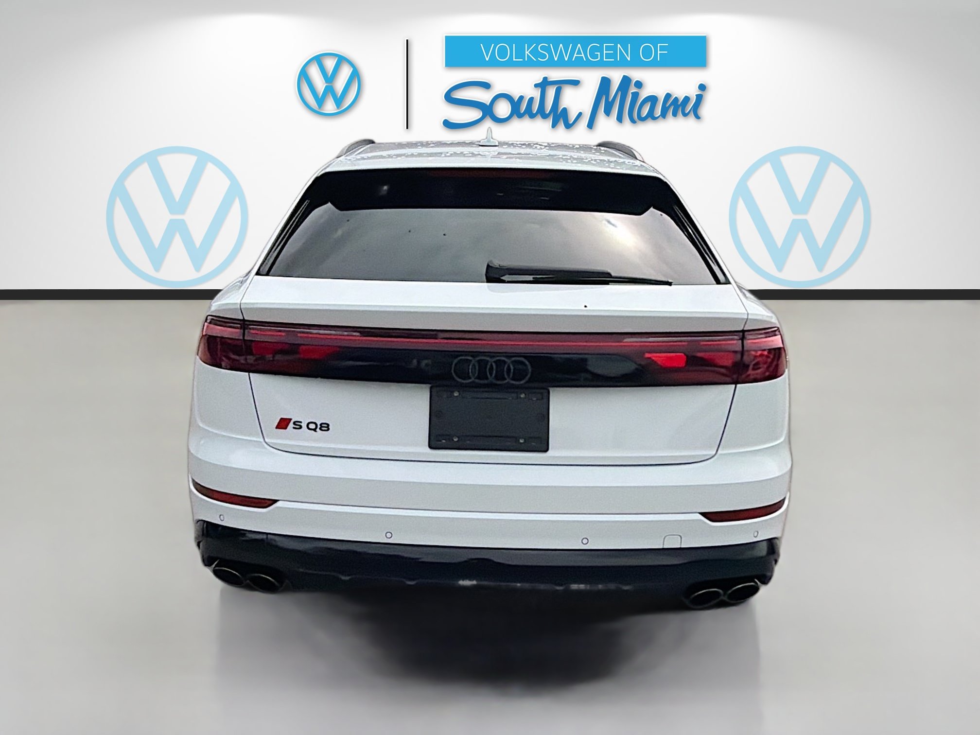 Used 2024 Audi SQ8 Prestige AWD/4WD image 6