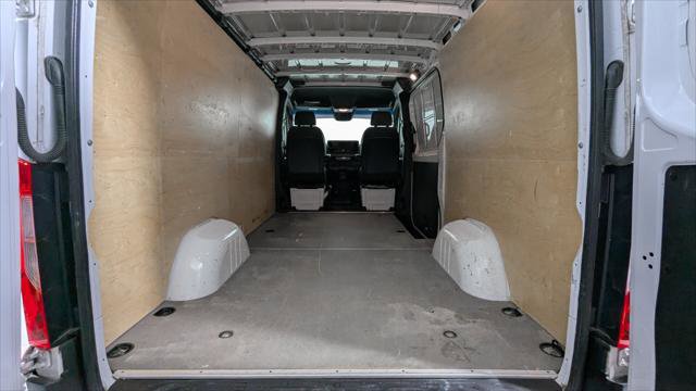 Used 2022 Mercedes-Benz Sprinter 2500 image 12
