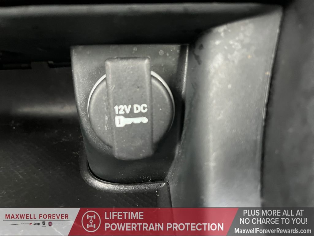 Used 2022 Dodge Charger Scat Pack image 6