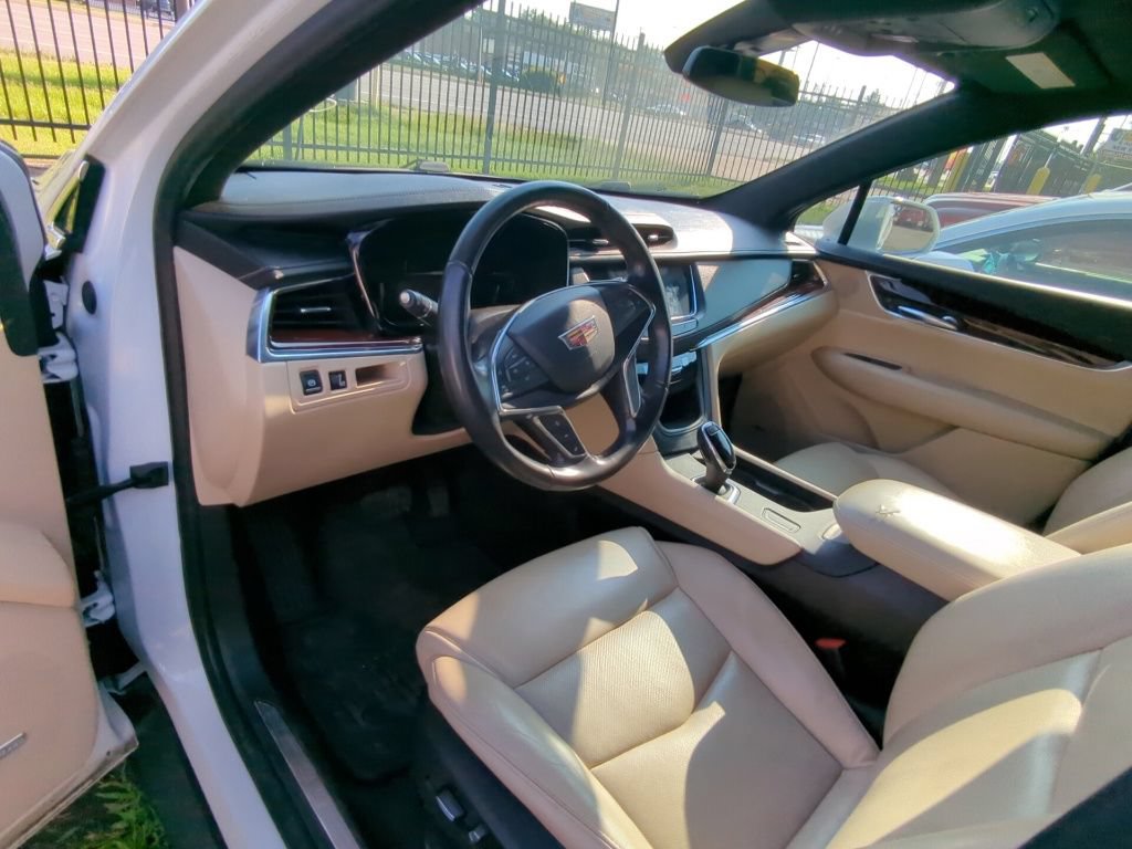 Used 2019 Cadillac XT5 Luxury FWD image 7