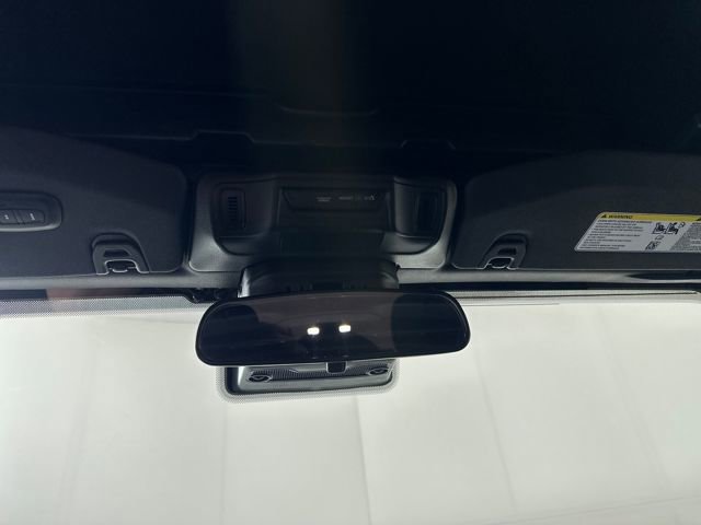 Used 2024 Jeep Wrangler Unlimited image 23