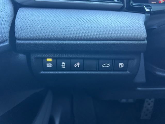 Used 2026 Toyota Camry SE image 21