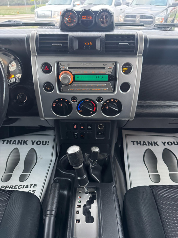 Used 2008 Toyota FJ Cruiser 4WD image 21