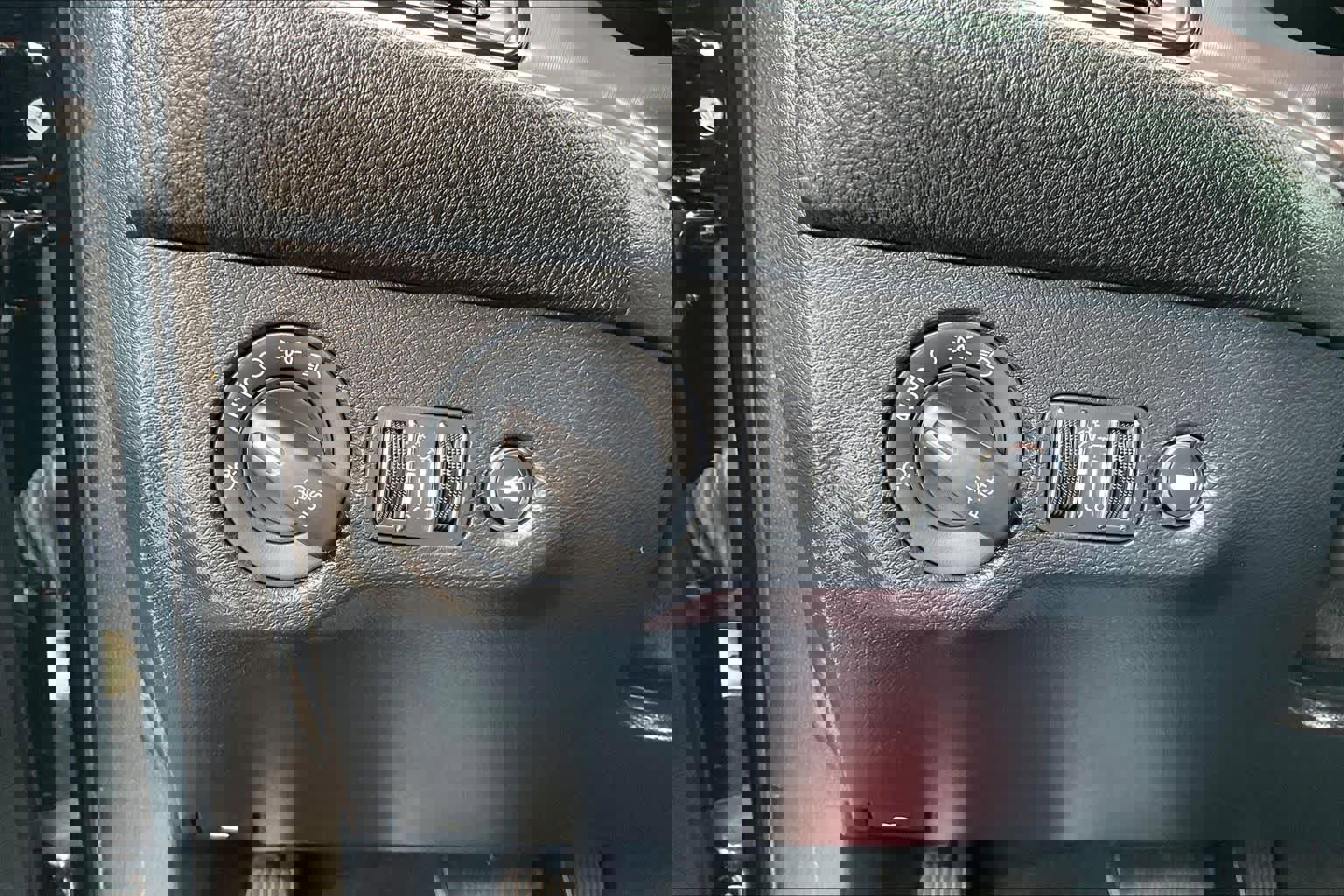 Used 2021 Dodge Challenger GT w/ Blacktop Package RWD image 13