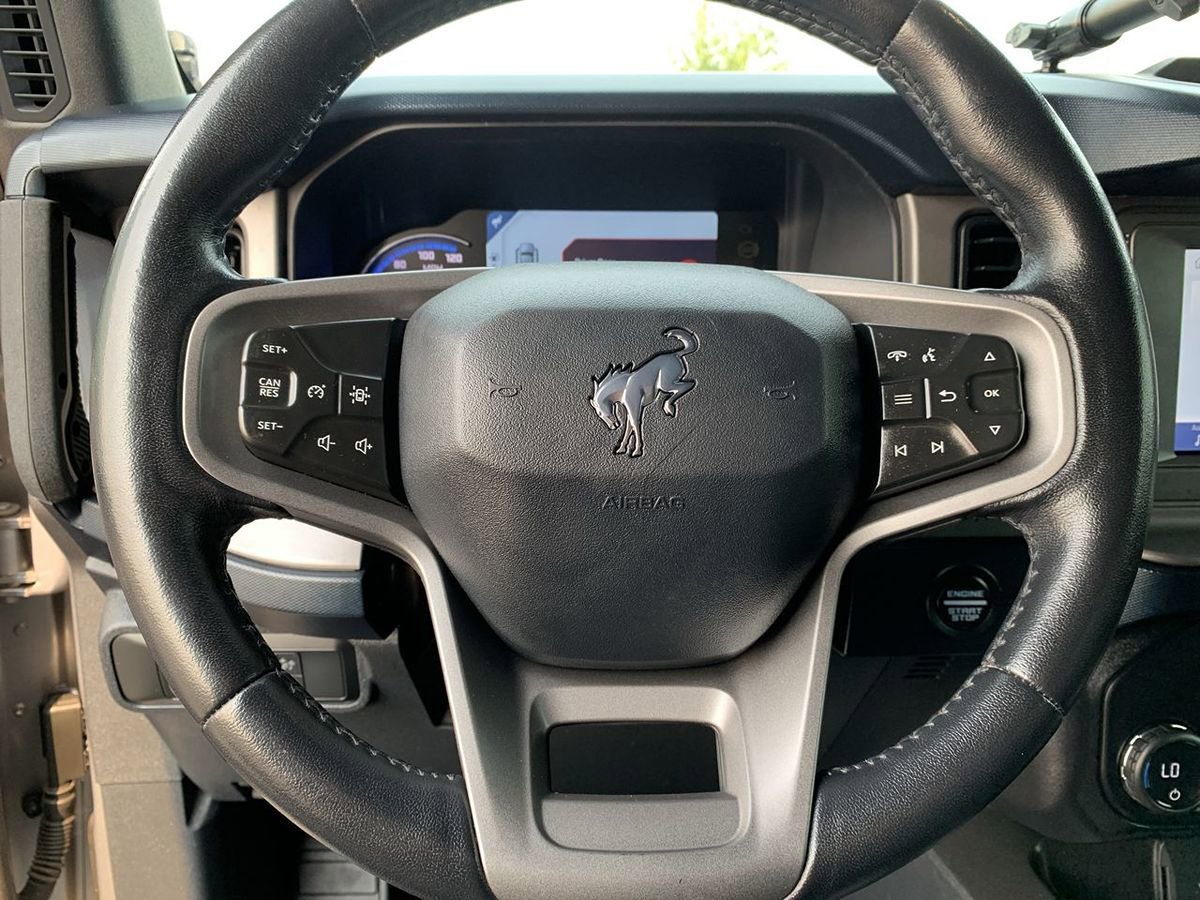 Used 2021 Ford Bronco Outer Banks AWD/4WD image 19