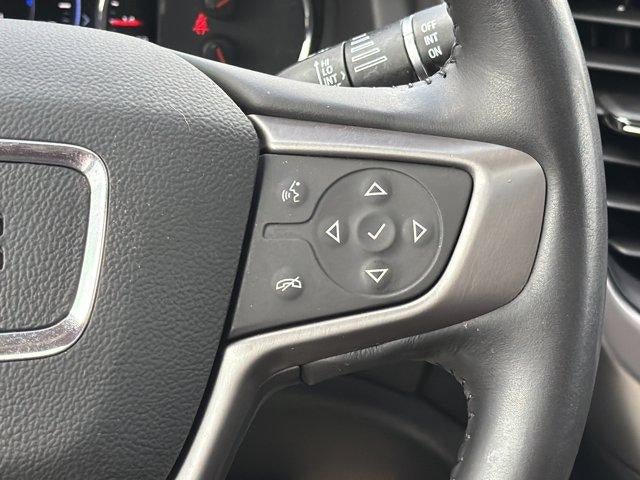 Used 2021 GMC Acadia AT4 w/ Technology Package AWD/4WD image 30