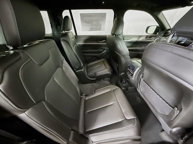 New 2025 Jeep Grand Cherokee L Limited image 28