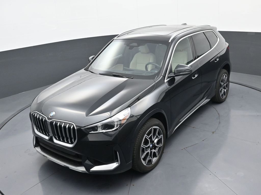 New 2025 BMW X1 xDrive28i w/ Technology Package image 32
