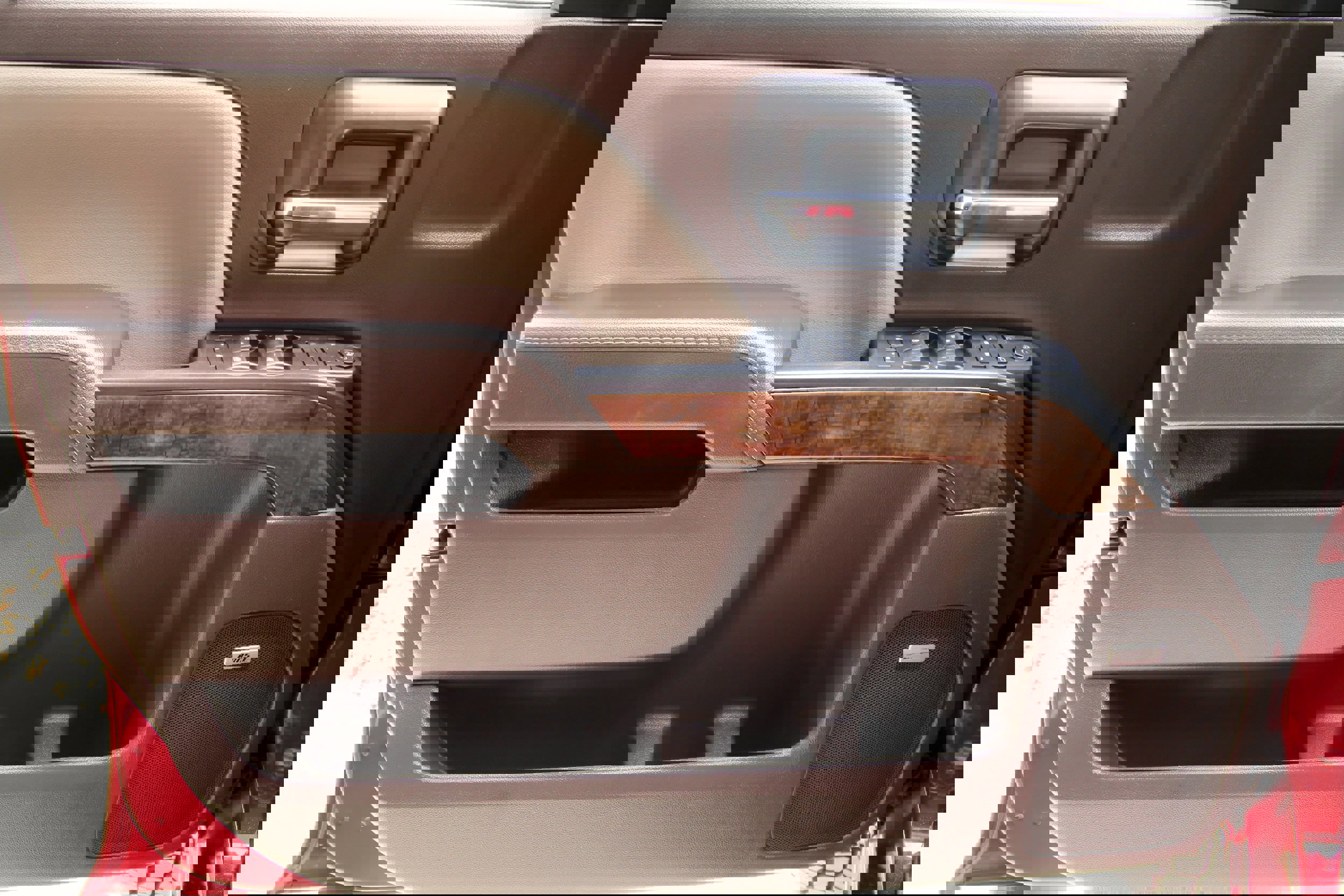 Used 2018 Chevrolet Silverado 1500 LT w/ Texas Edition image 19