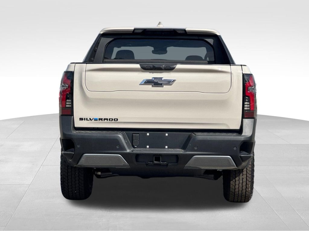 New 2026 Chevrolet Silverado EV Trail Boss w/ Premium Package AWD/4WD image 4