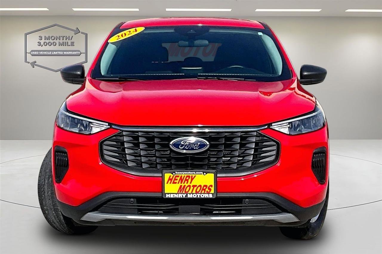 Used 2024 Ford Escape Active image 2