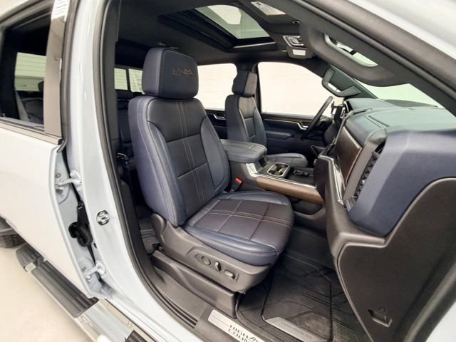 Certified 2026 Chevrolet Silverado 3500 High Country w/ High Country Premium Package AWD/4WD image 25