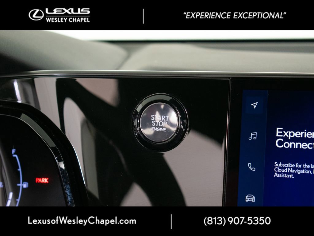 Used 2025 Lexus NX 250 FWD w/ Towing Package (2000 Lbs) image 32