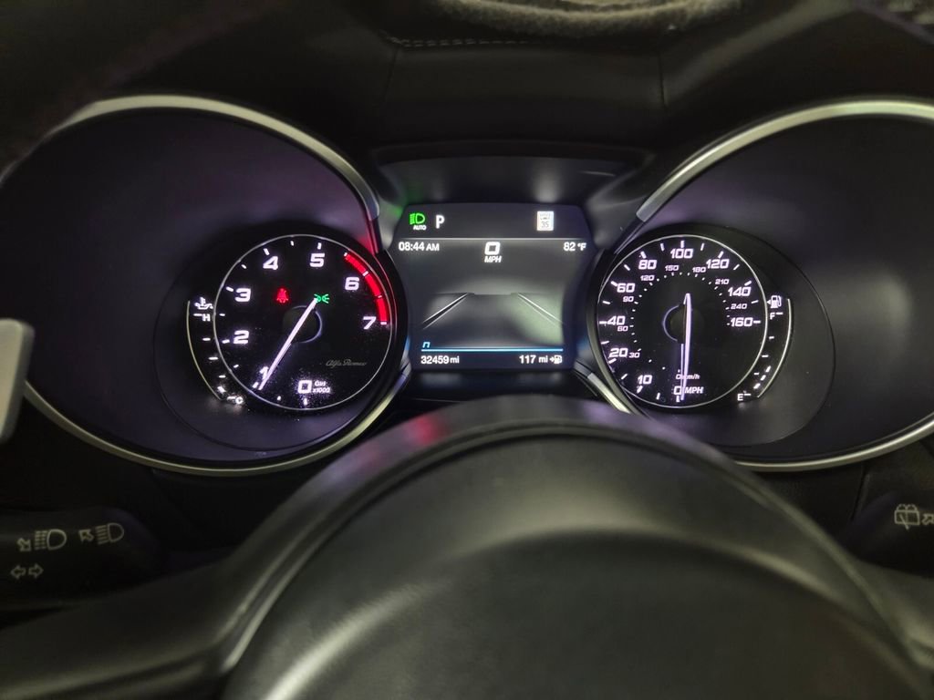 Used 2023 Alfa Romeo Stelvio Veloce AWD/4WD image 15