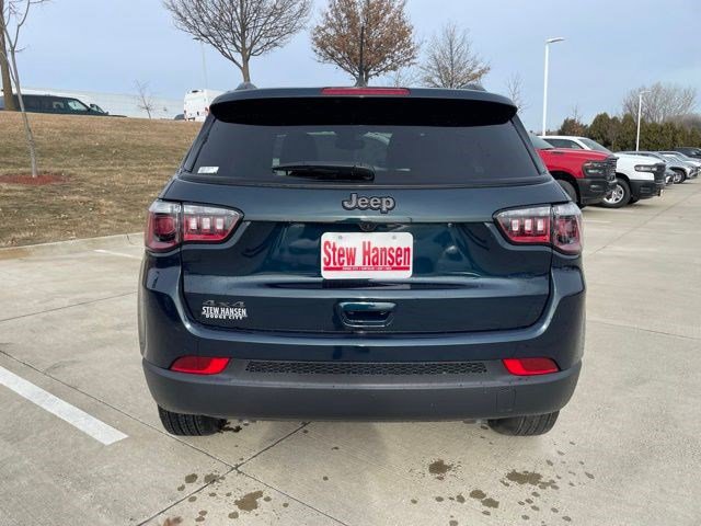 New 2026 Jeep Compass Latitude AWD/4WD image 5